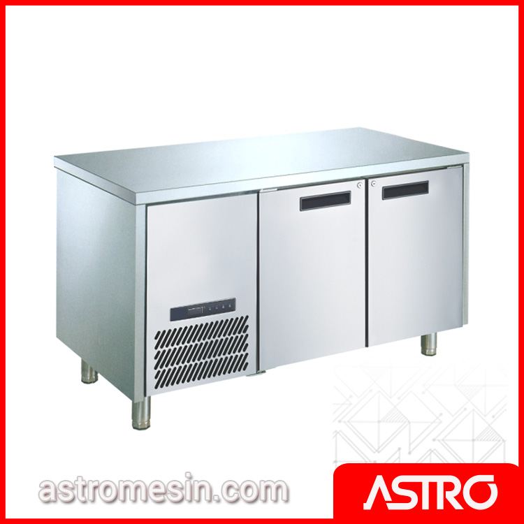 Under Counter Freezer GEA L-RW6T2HH Surabaya